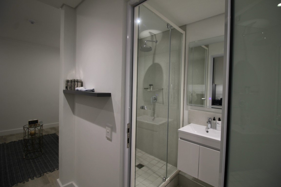 2 Bedroom Property for Sale in Woodstock Western Cape